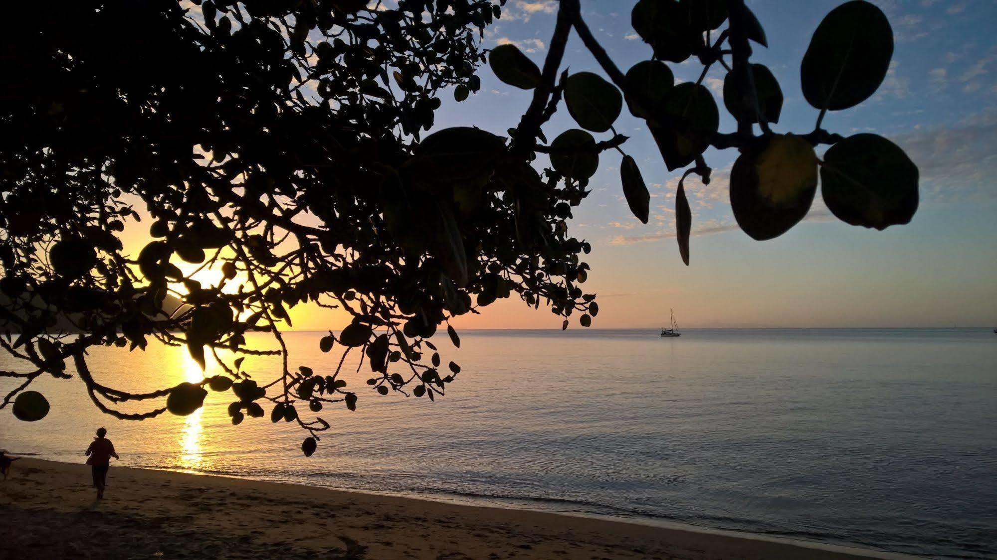 Magnetic Island Bed And Breakfast Horseshoe Bay Exterior foto